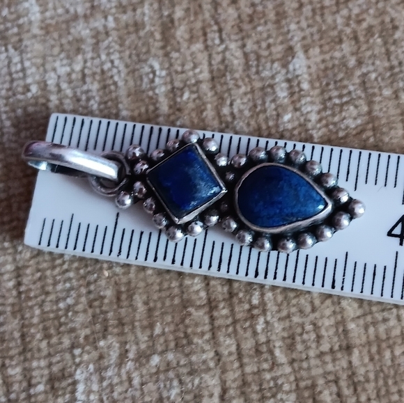 925 Silver Blue Stone Pendant - Picture 5 of 8